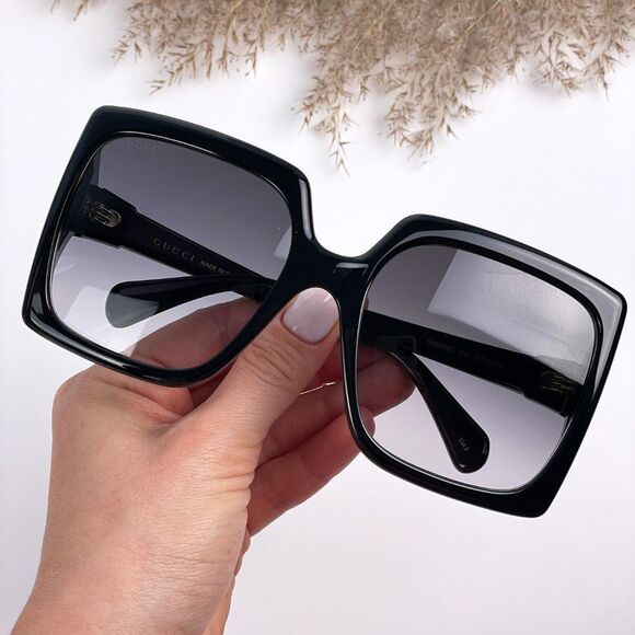 Gucci GG0876S 001 Sunglasses  Black Gray Gradient Oversized Women - Picture 2 of 10